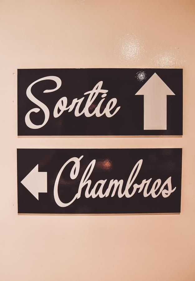 Hotel L'Etoile De Marie Rocroi エクステリア 写真