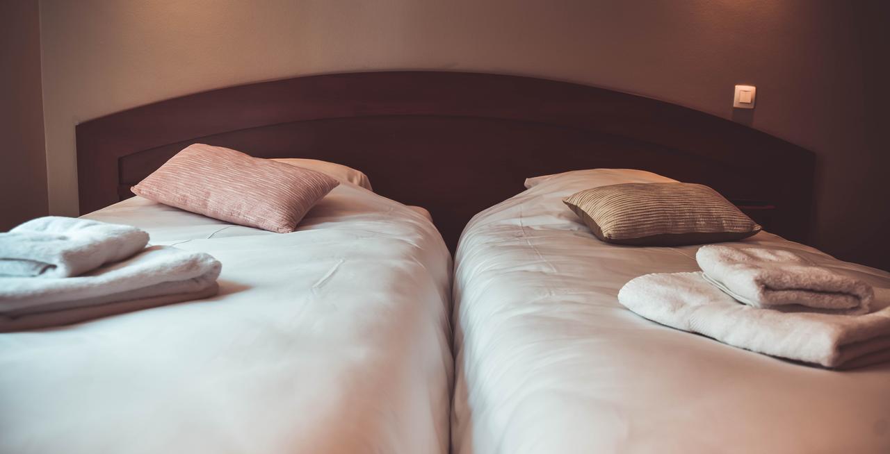 Hotel L'Etoile De Marie Rocroi エクステリア 写真
